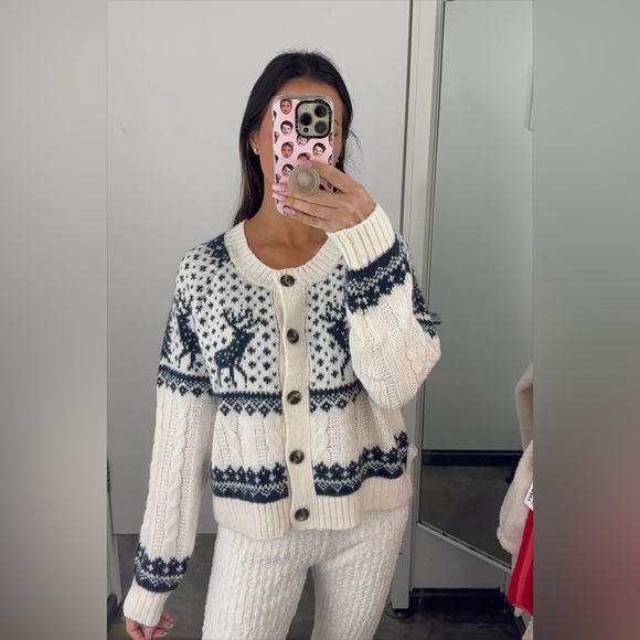 Old Navy Fair Isle Cardigan Sweater - Picture 1 of 9